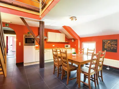 DiningRoom