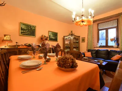 DiningRoom