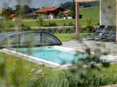 PoolOfHouse