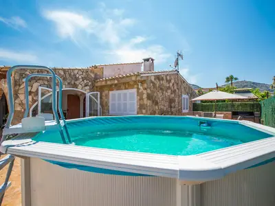 PoolOfHouse
