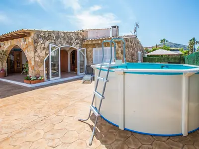 PoolOfHouse