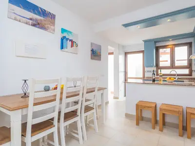 DiningRoom