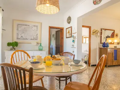 DiningRoom