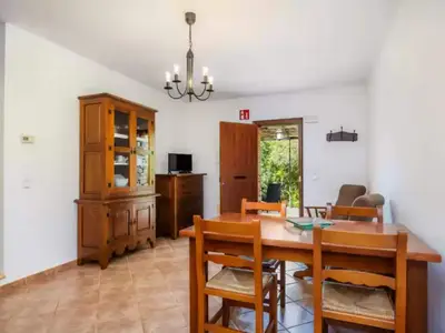 DiningRoom