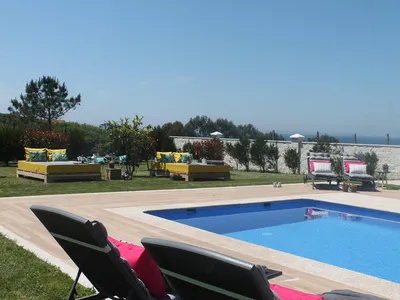 PoolOfHouse