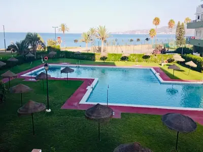 PoolOfHouse