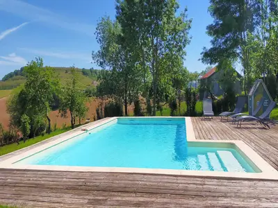 PoolOfHouse