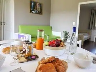 DiningRoom