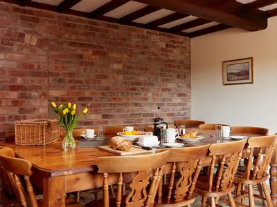 DiningRoom