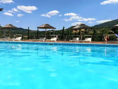 PoolOfHouse