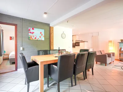 DiningRoom