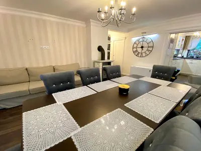 DiningRoom