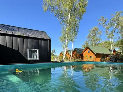 PoolOfHouse