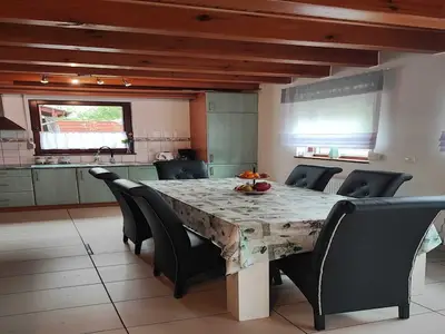 DiningRoom