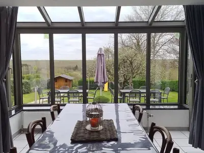 DiningRoom