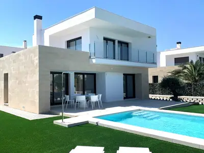 ExteriorSummer
