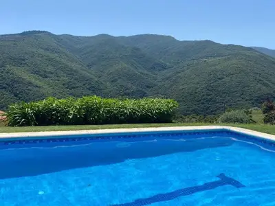 PoolOfHouse