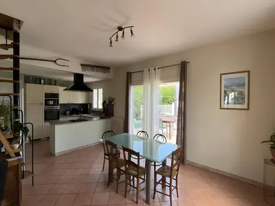 DiningRoom