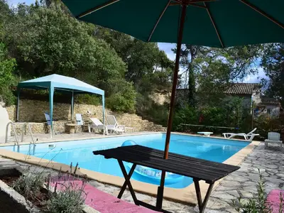 PoolOfHouse