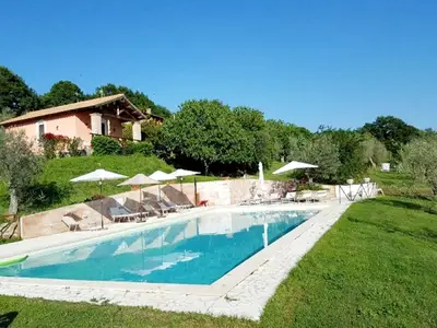 PoolOfHouse