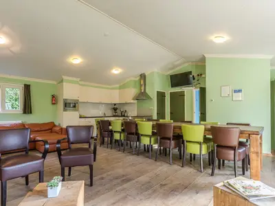 DiningRoom