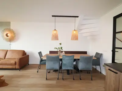 DiningRoom