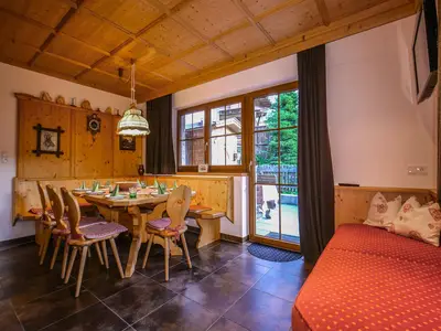 DiningRoom