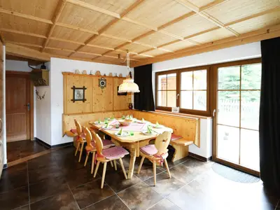 DiningRoom