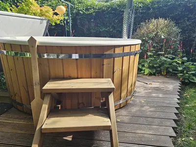 PoolOfHouse