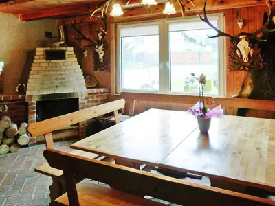 DiningRoom