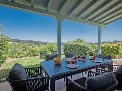 Aussicht vom Ferienhaus [Sommer]
