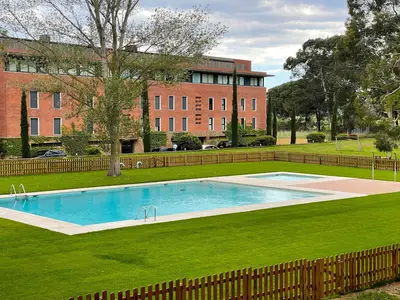PoolOfHouse