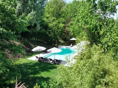PoolOfHouse