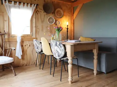 DiningRoom