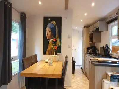 DiningRoom