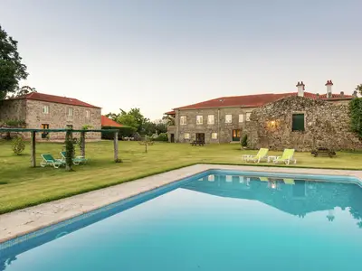 PoolOfHouse