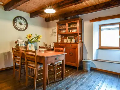 DiningRoom