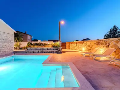 pool