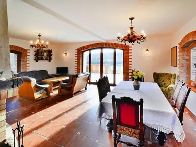 DiningRoom