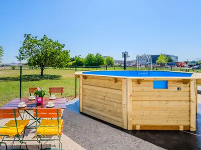 pool