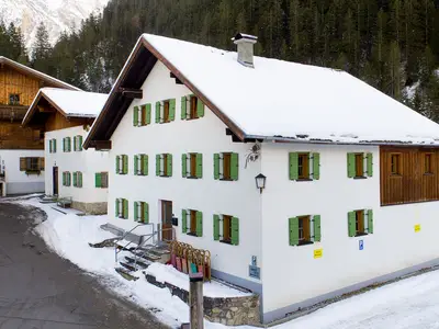 Ferienhaus für 28 Personen (300 m²) in Boden (Tirol) 1/10