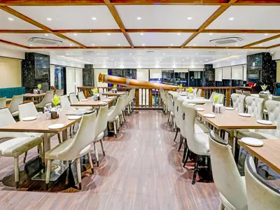 DiningRoom