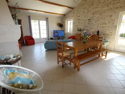 WOHNZIMMER / WOHNZIMMER