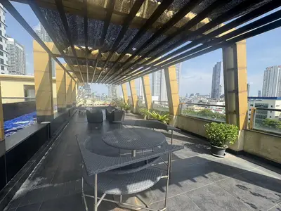 PoolOfHouse