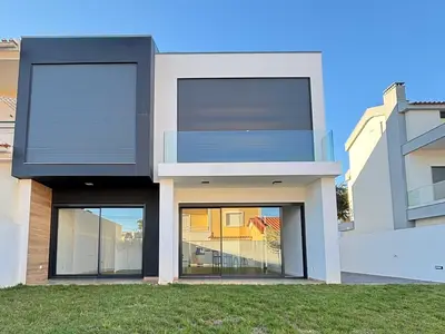 Ferienhaus für 6 Personen (200 m²) in São Domingos de Rana 1/10