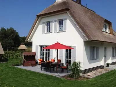Ferienhaus für 6 Personen (118 m²) in Loddin (Seebad) 1/10