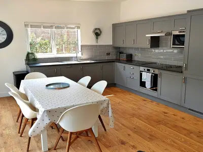 DiningRoom