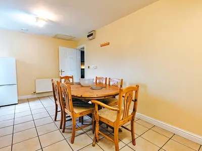 DiningRoom