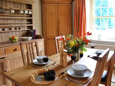 DiningRoom