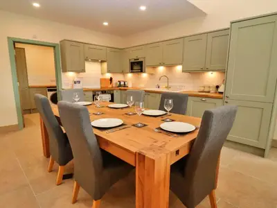 DiningRoom